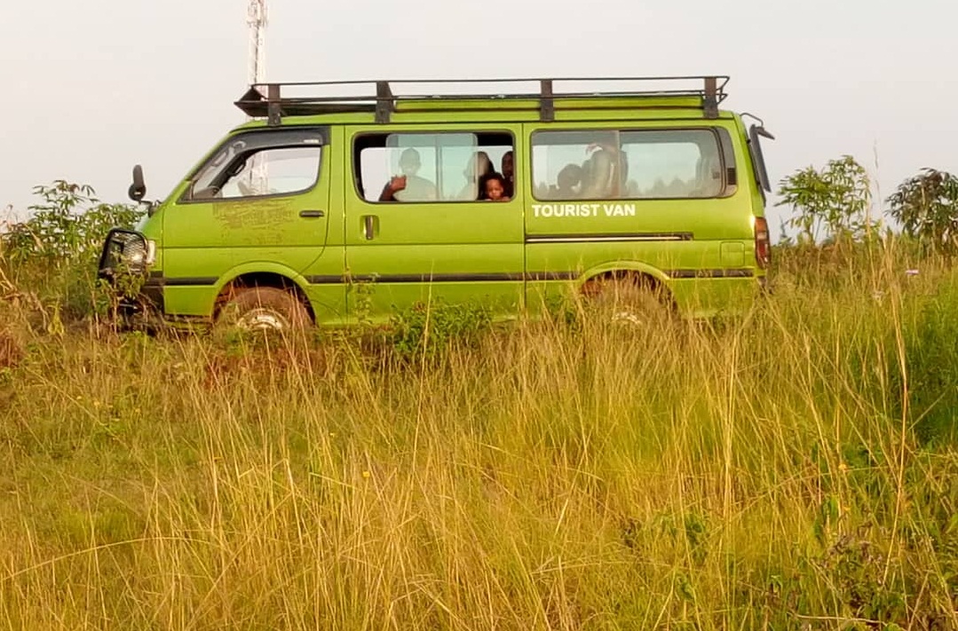 4x4rentals uganda fleet toyota minivan green popup roof